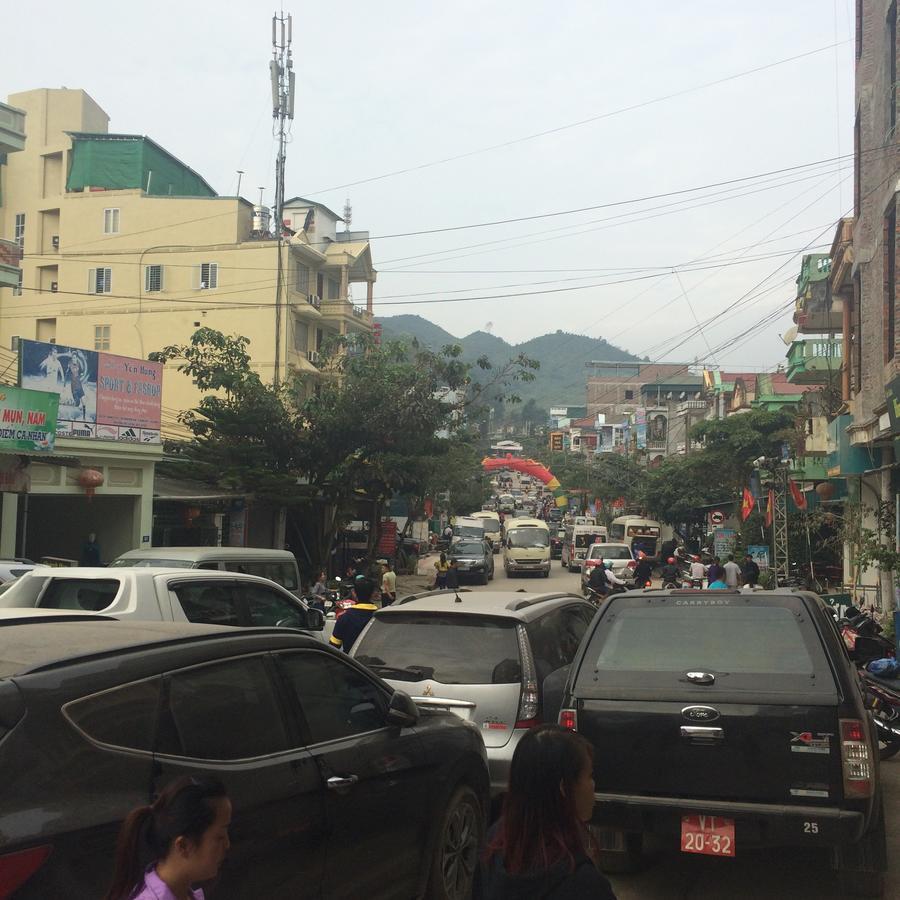 Khai Hoan Hotel Đồng Văn Esterno foto
