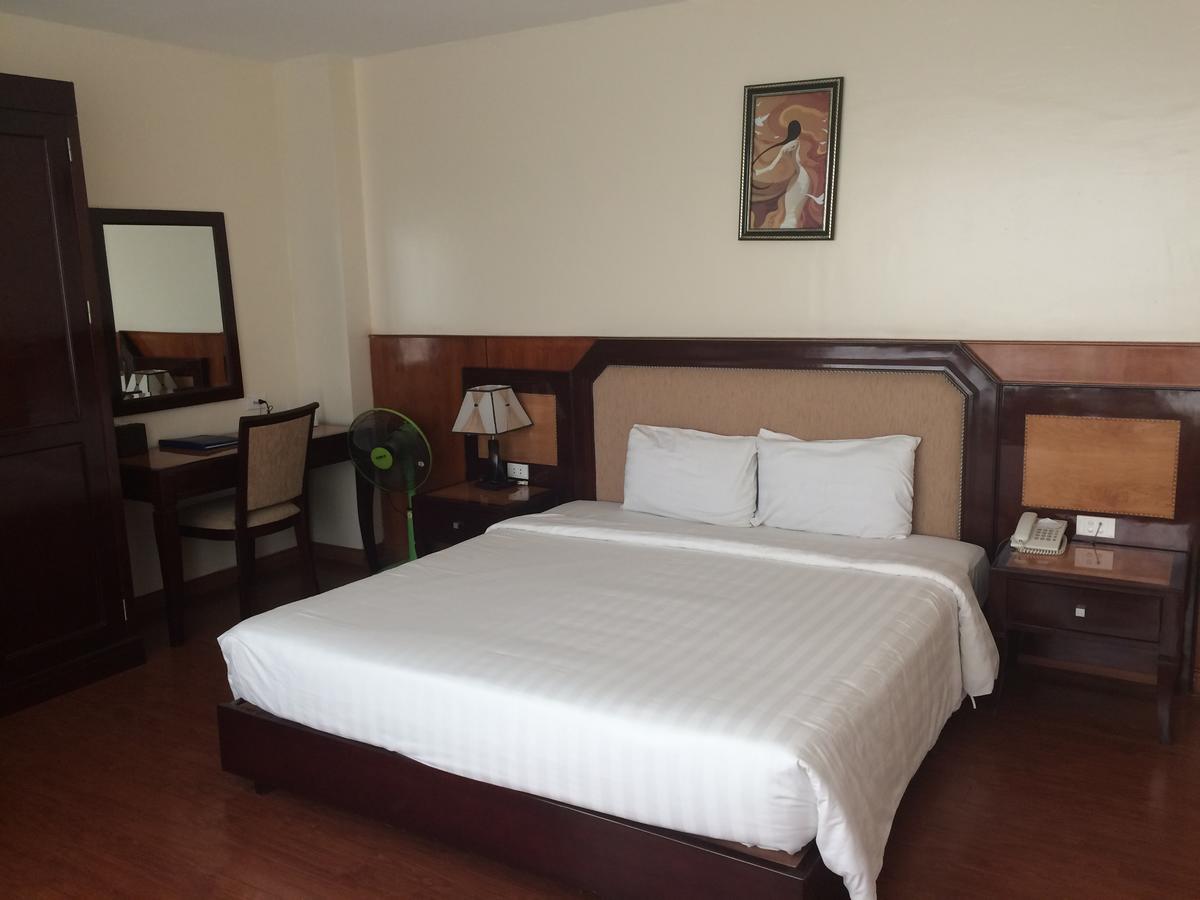 Khai Hoan Hotel Đồng Văn Esterno foto