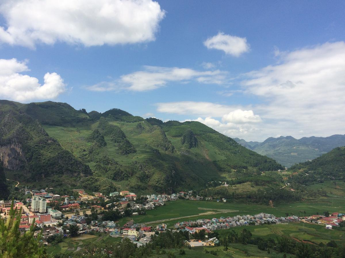 Khai Hoan Hotel Đồng Văn Esterno foto