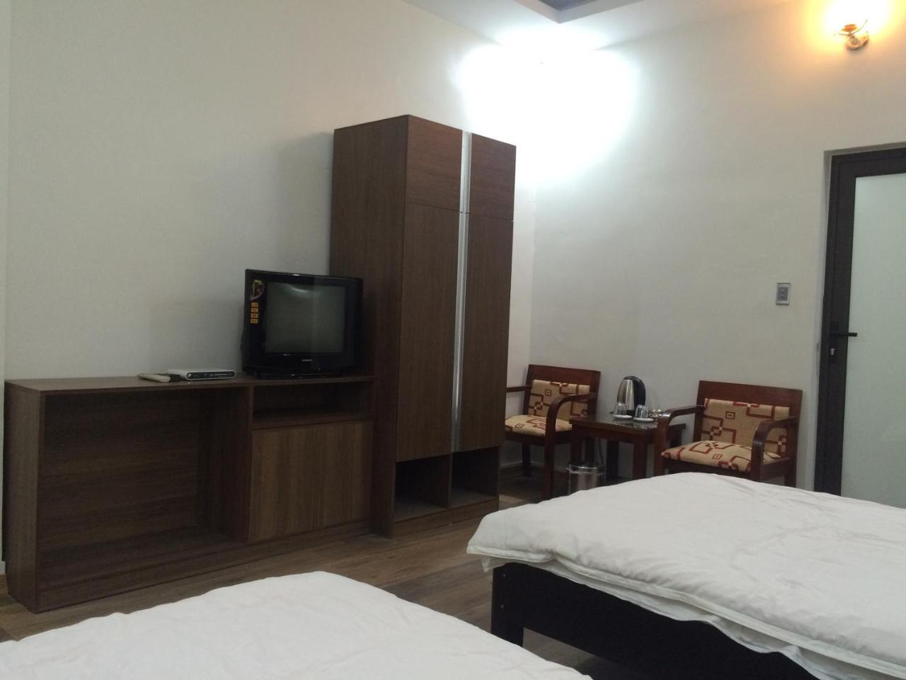 Khai Hoan Hotel Đồng Văn Esterno foto