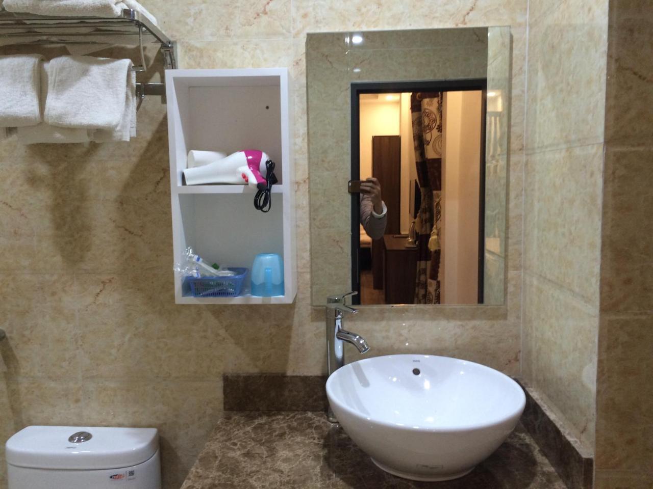 Khai Hoan Hotel Đồng Văn Esterno foto